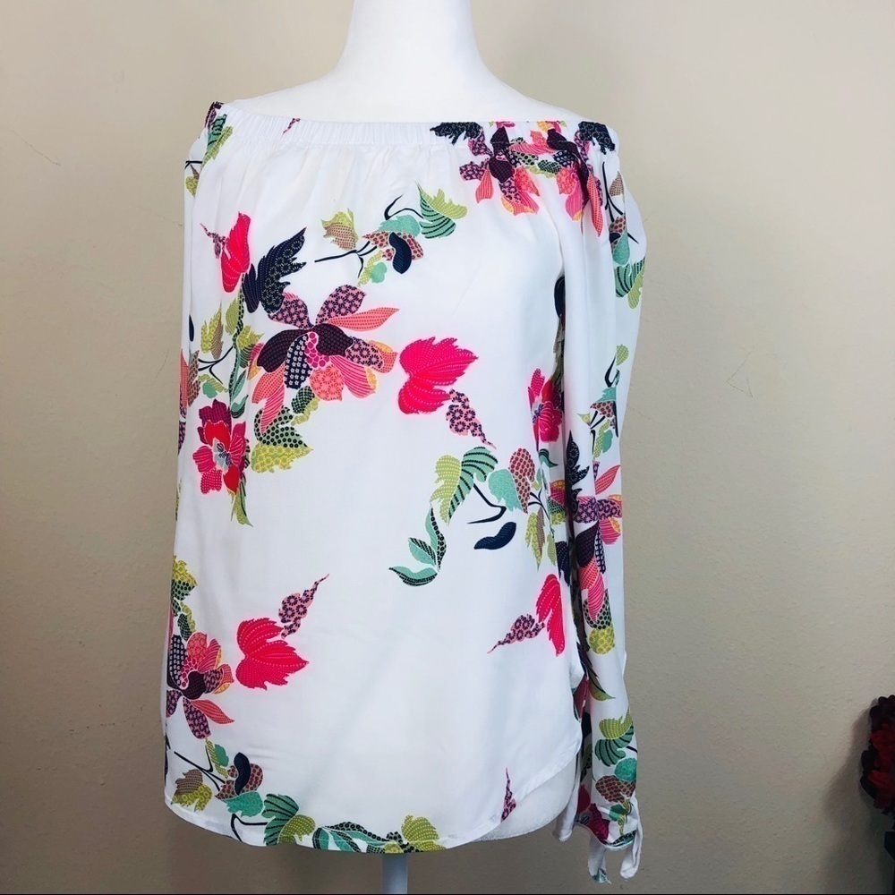 One Clothing Sz S Off The Shoulder Top NW0T